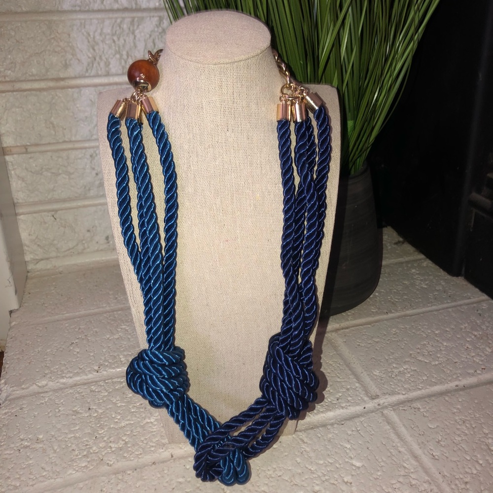 Nautical themed necklace (never worn).
